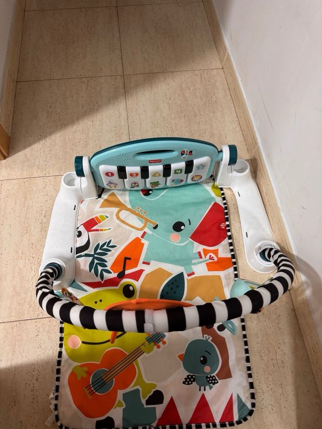 Alfombra de juego para bebé con luces y sonido