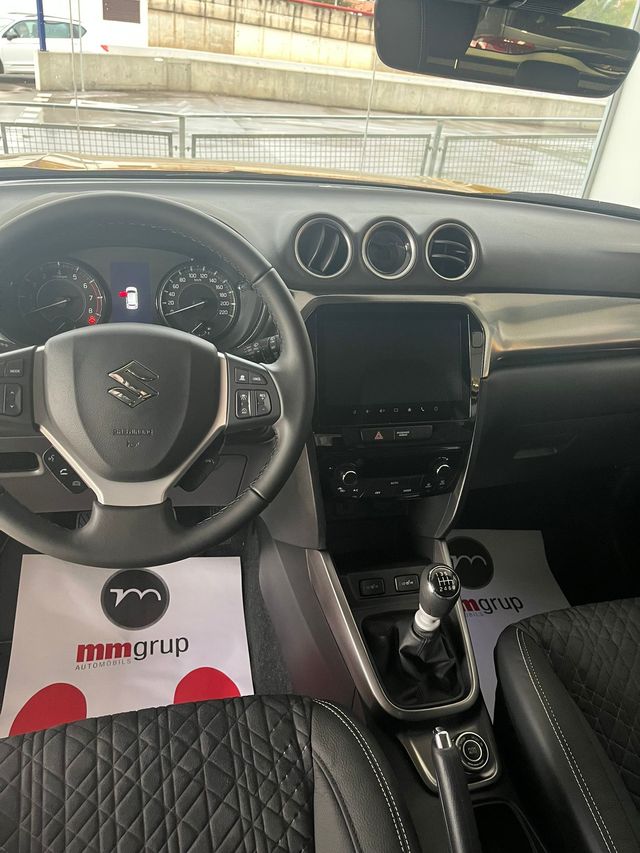 Suzuki Vitara 1.4 S3 4WD MY25 – SUV híbrido manual