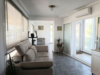 Piso en venta en Vistahermosa en Alicante