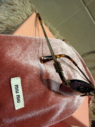 Gafas de sol Miu Miu originales