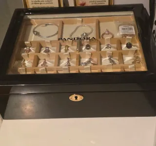 Charm Pandora Plata y Amarillo