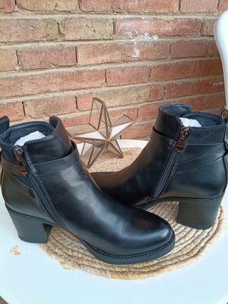 Botas Bosanova Piel Vegana Talla 38 Negras