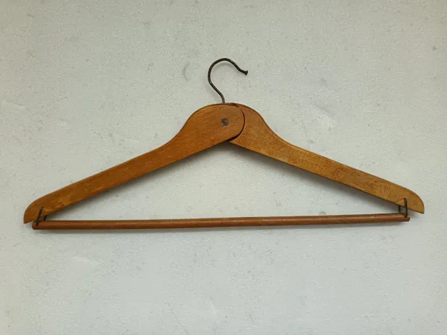 Appendiabiti pieghevole in legno antico