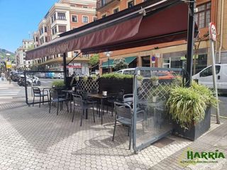 Bar en venta en Gros en San Sebastián-Donostia