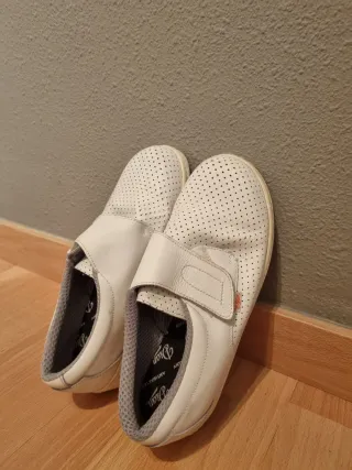 Zapatos blancos Dian