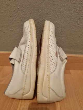 Zapatos blancos Dian