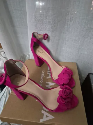 Sandalias tacón Gloria Ortiz rosas