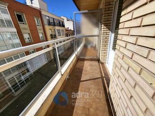 Piso en alquiler en Centro en Logroño