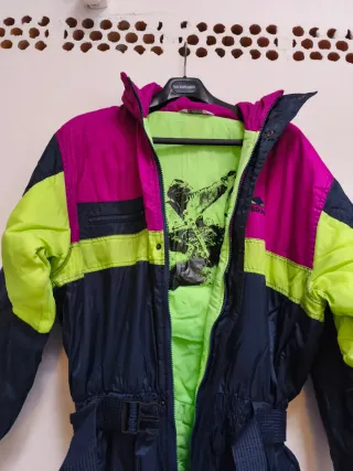 Equipo completo esquí  mono, botas, esquís, baston