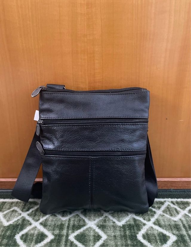 Borsello vera pelle nero