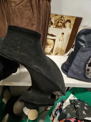 Expositores para collares y bisutería