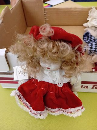 Lotto di bambole da collezione