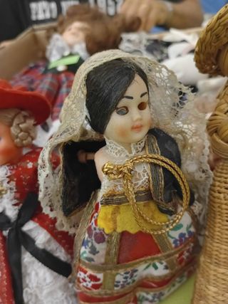 Lotto di bambole da collezione