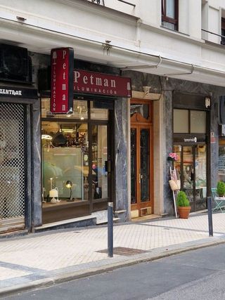 Local comercial en venta en El Antiguo en San Sebastián-Donostia