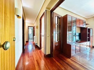 Piso en venta en Miracruz - Bidebieta en San Sebastián-Donostia