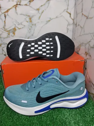 Zapatillas Nike Azul/Verde Talla 38.5