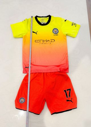 Equipación Manchester City 10-12 años