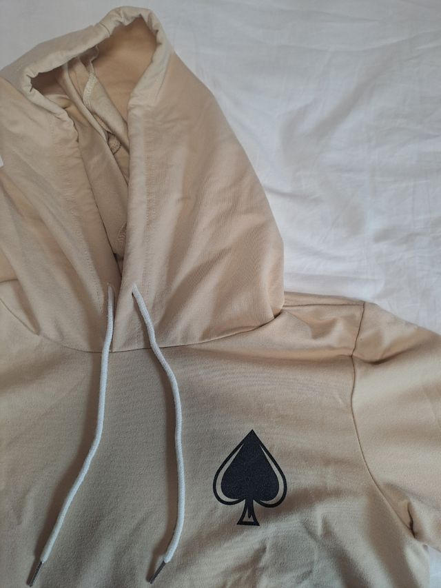 Sudadera beige Rey de Picas