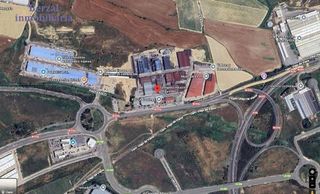 Nave industrial en alquiler en El Campillo - Polígono Cantabria en Logroño