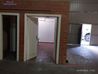 Nave industrial en alquiler en El Campillo - Polígono Cantabria en Logroño