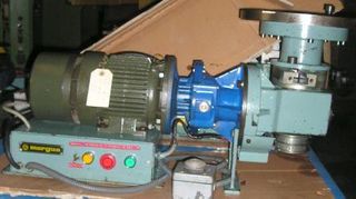 Curvadora de tubos Margua