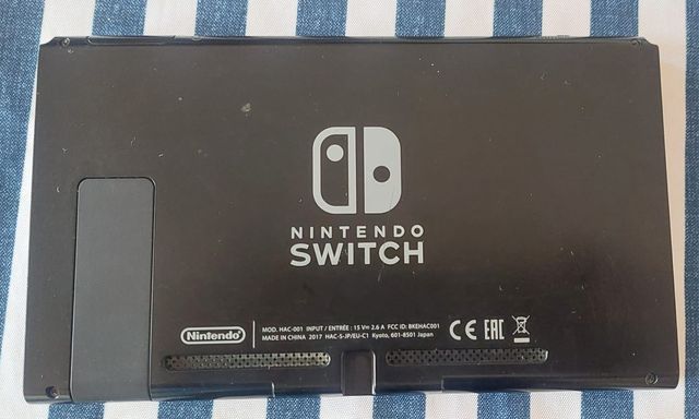 Nintendo Switch V1 Azul y Rojo