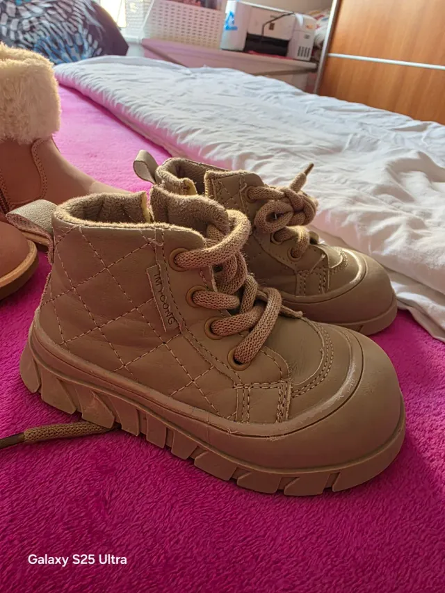Botitas niña calentitas numero 22