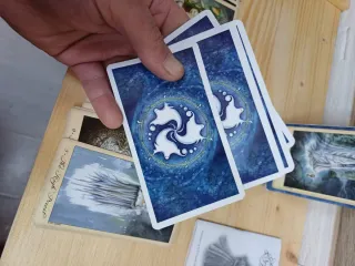 Carte del Tarocchi degli Spiriti dei Luoghi di Lisa Hunt