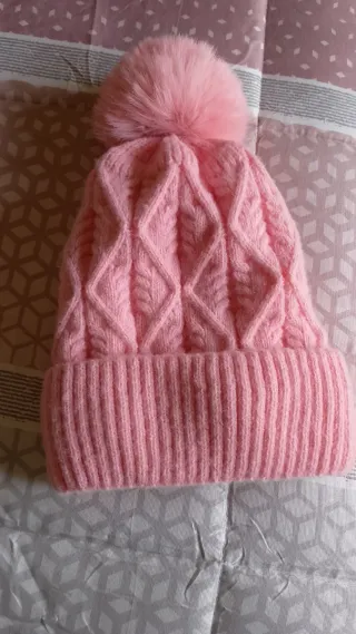 Gorro de lana tejido a mano.Muy suave.