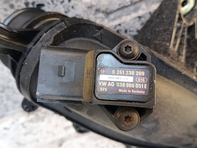 Kit admisión VAG 8K0145709H 8K0145832B 038906051E