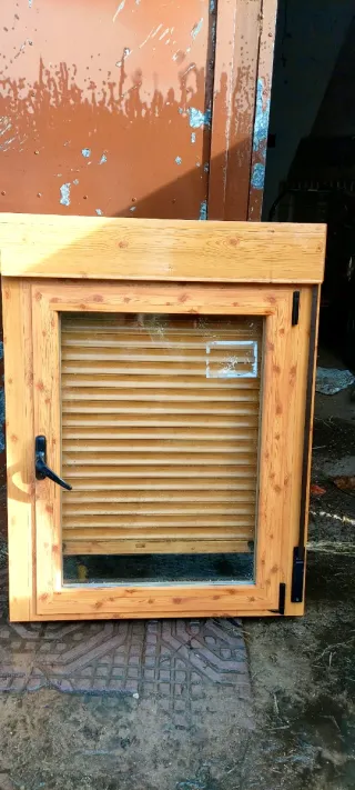 Ventana 890 ×1.18 contorno