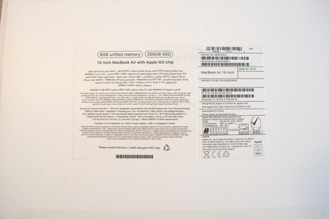 MacBook Air M3 Midnight 2024