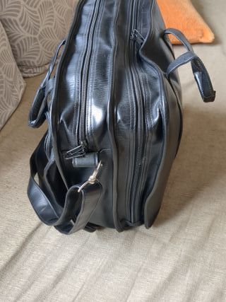 Maletín de piel para portátil y viajes