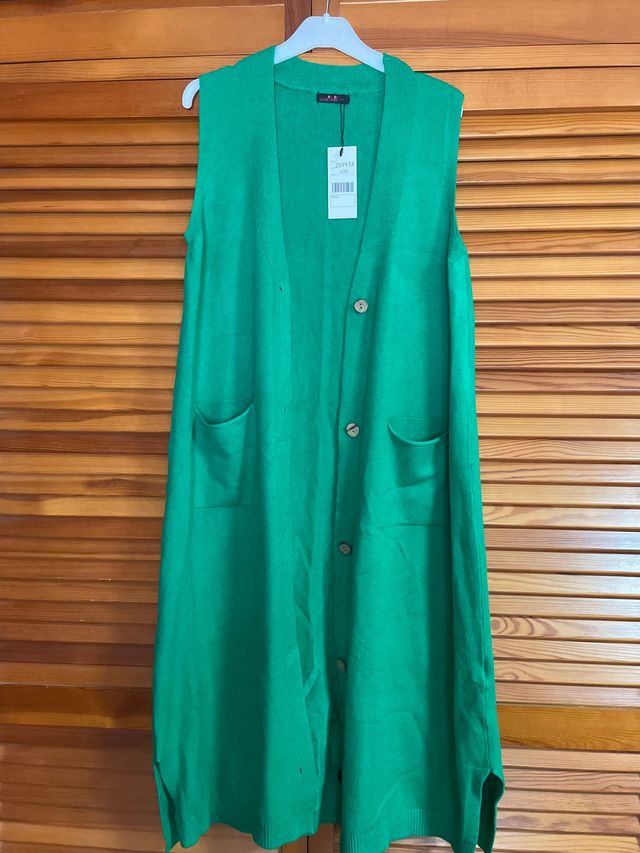 Chaleco de punto largo 