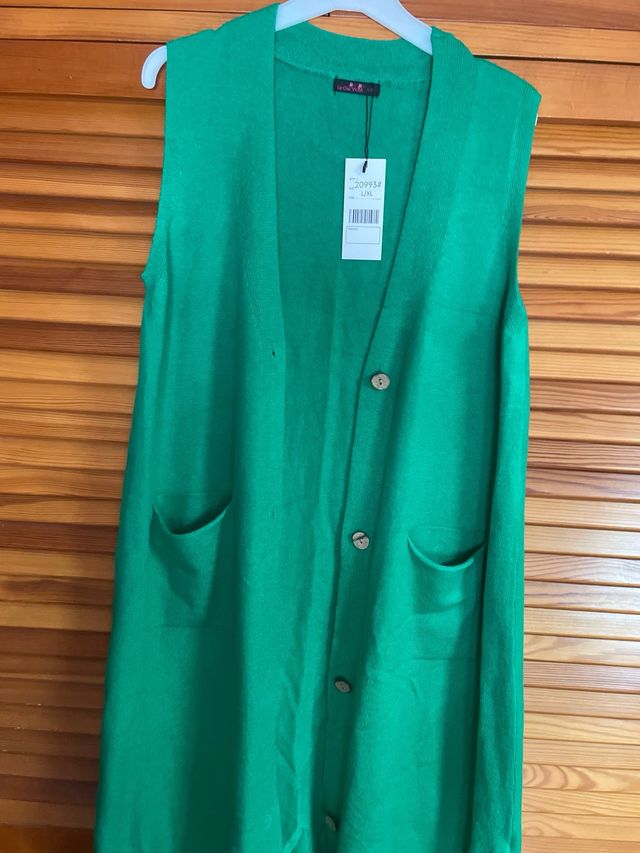 Chaleco de punto largo 