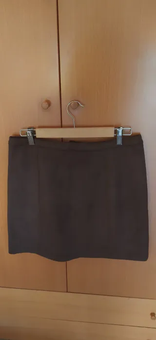 Falda de ante corta, marrón chocolate con cremalle