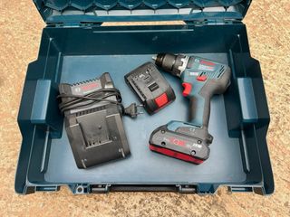 Taladro Bosch GSR18V-55 con cargador y batería