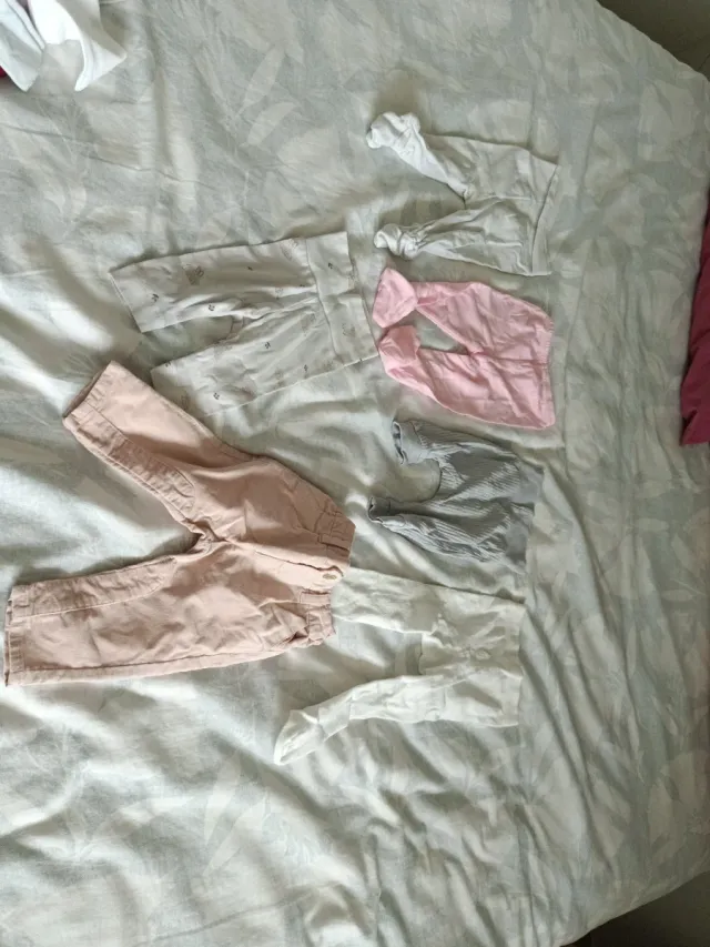 Pantalones de bebé (varios colores)