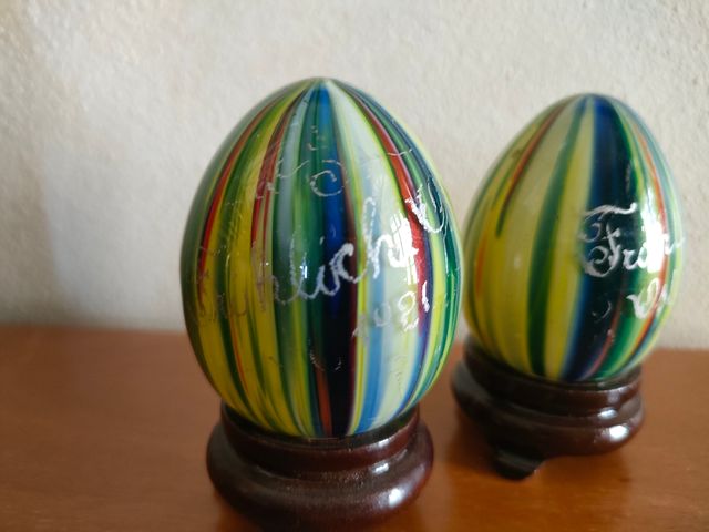 Uova di vetro multicolor 1921