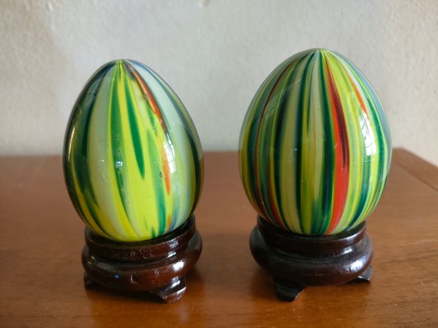 Uova di vetro multicolor 1921