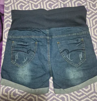 Pantalón corto vaquero premamá