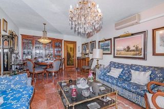 Piso en venta en Cervantes en Granada