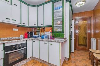 Piso en venta en Cervantes en Granada