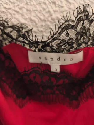 Cuerpo lencero Sandro seda natural y encaje