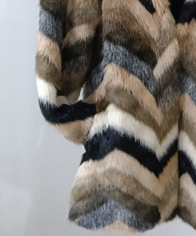 Abrigo pelo Amuse Society multicolor