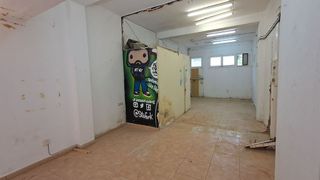 Local comercial en venta en Cassà de la Selva