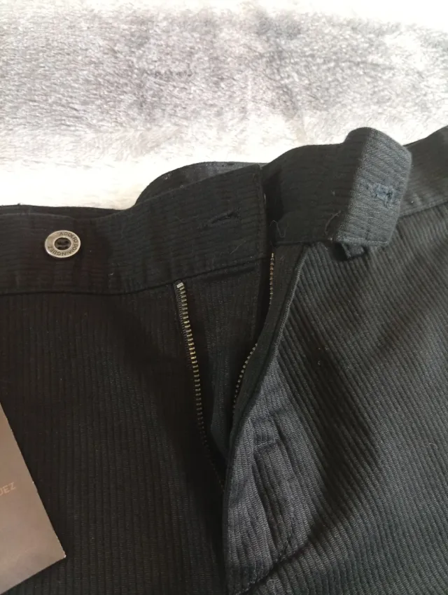 Pantalón nuevo Adolfo Domínguez