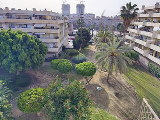 Piso en alquiler en Martín Carpena - Torre del Río en Málaga