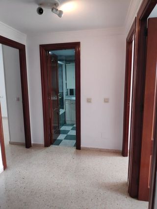 Piso en alquiler en Martín Carpena - Torre del Río en Málaga