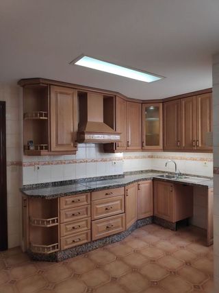 Piso en alquiler en Martín Carpena - Torre del Río en Málaga